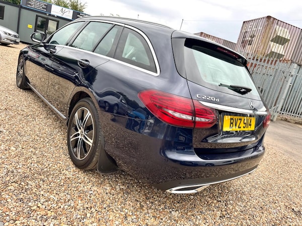 Used Mercedes-Benz C-Class 2018 for sale - 75330182: Photo 9