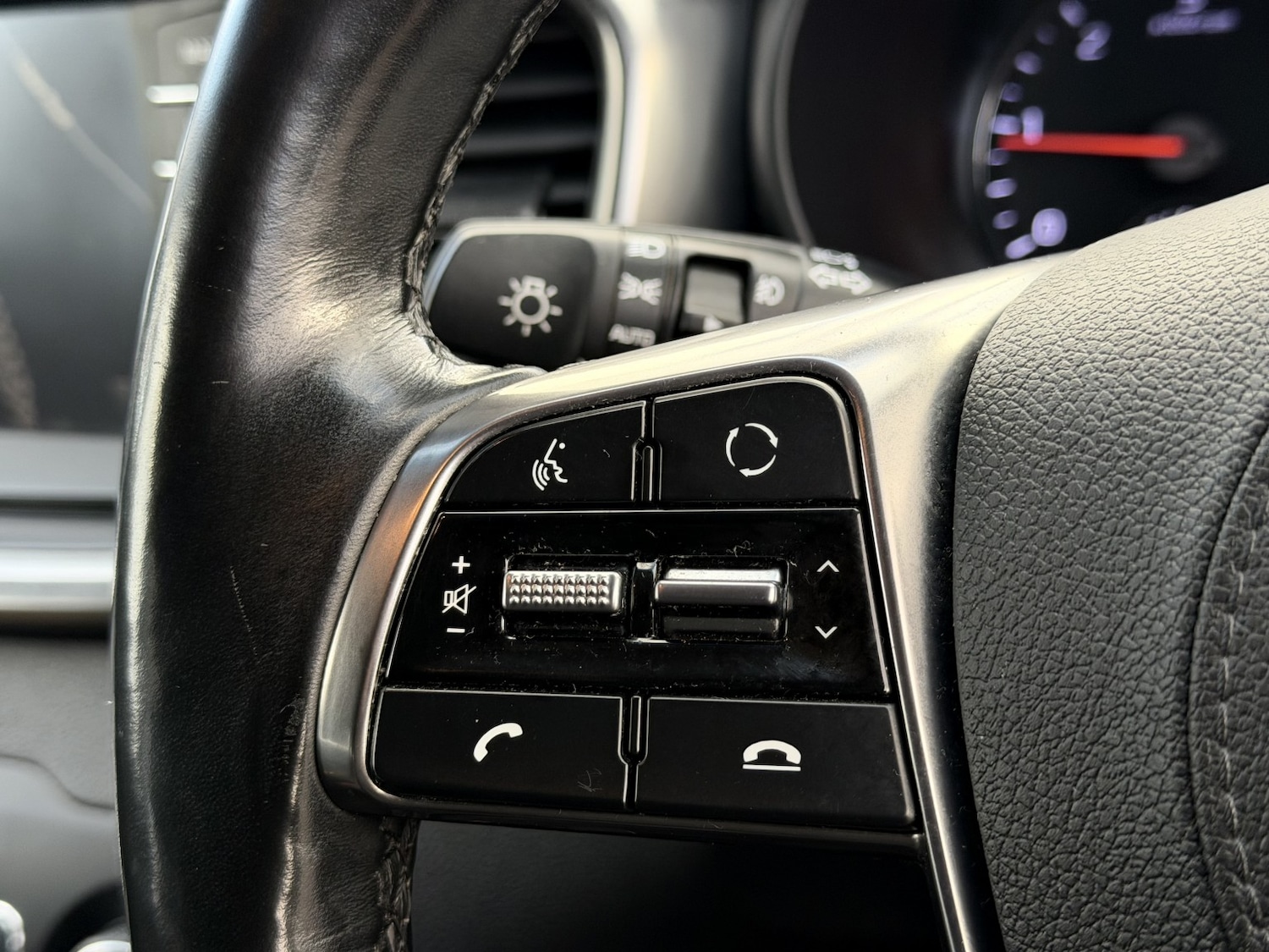 Used Kia Sorento 2018 for sale - 77049271: Photo 25