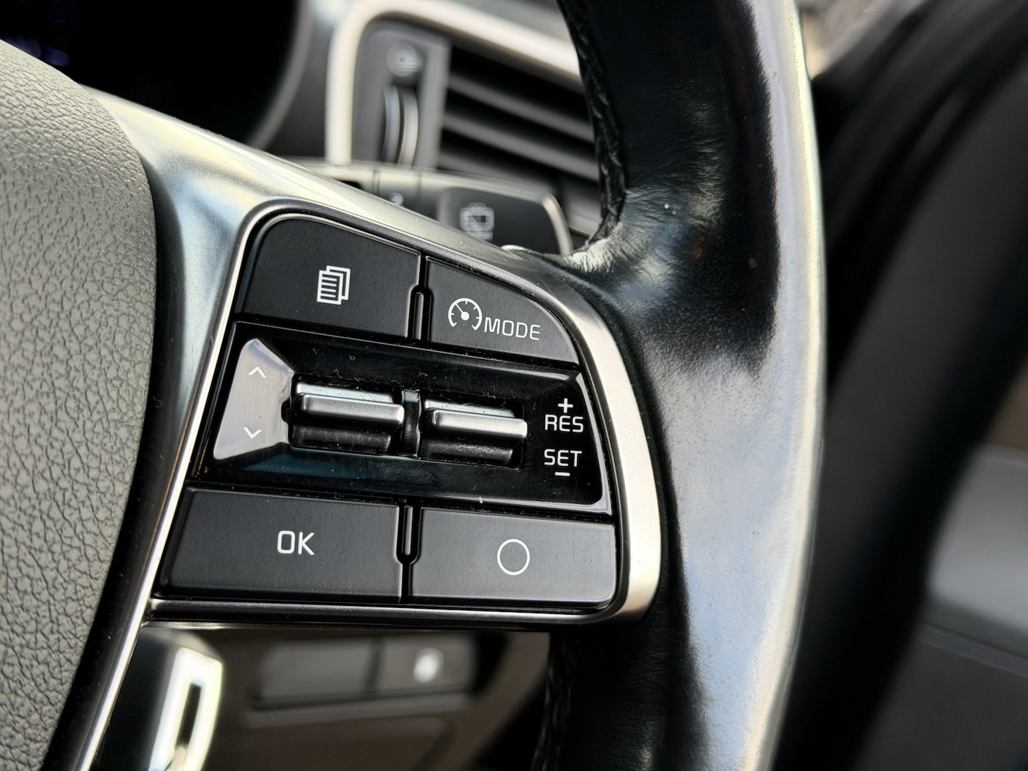 Used Kia Sorento 2018 for sale - 77049271: Photo 26