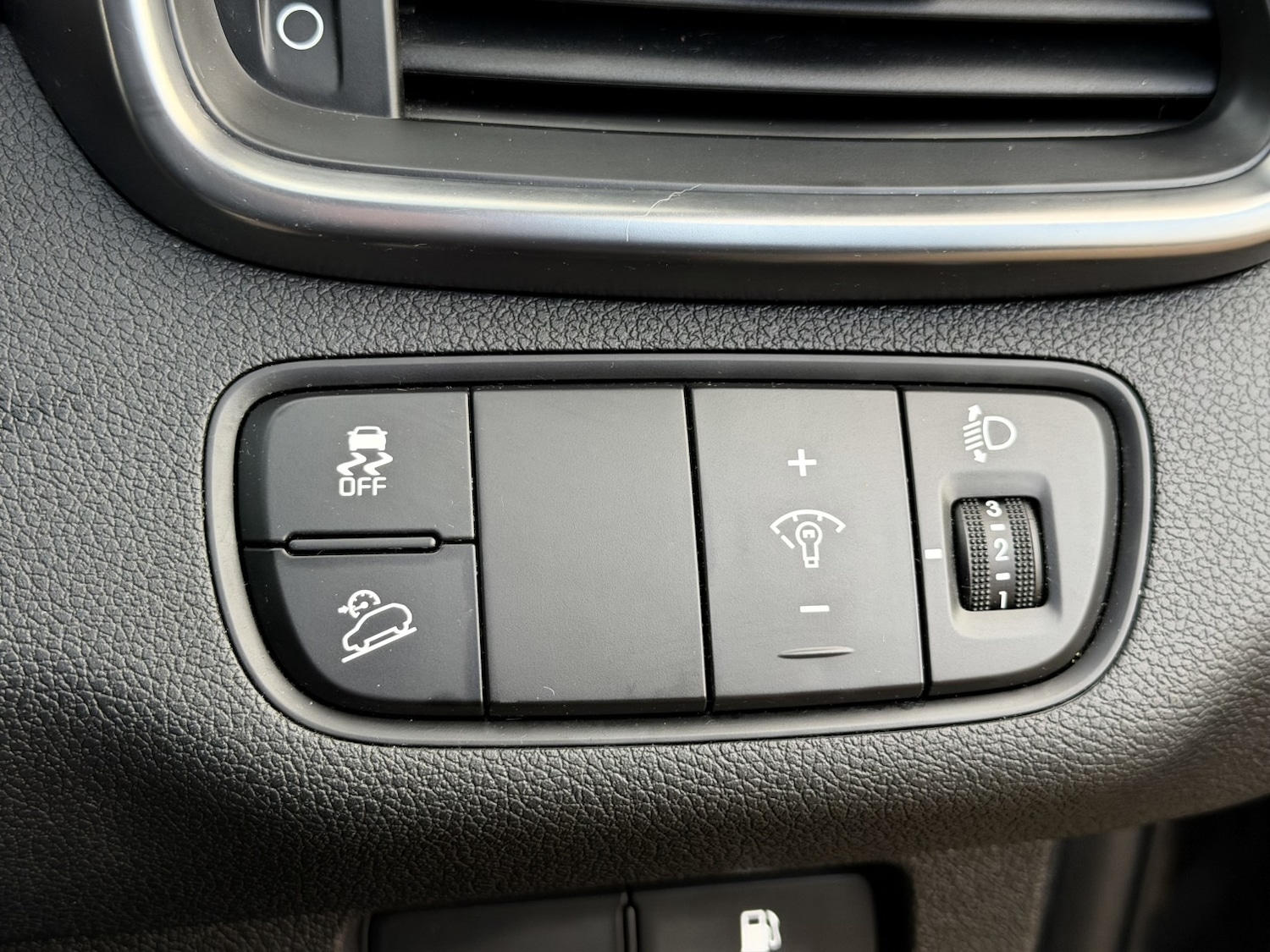 Used Kia Sorento 2018 for sale - 77049271: Photo 33