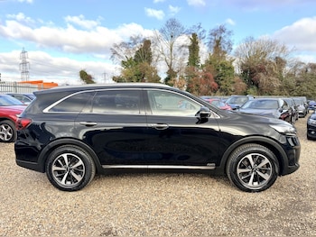 Used Kia Sorento 2018 for sale - 77049271: Photo