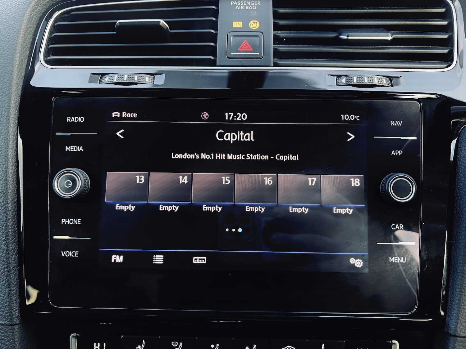 Used Volkswagen Golf 2018 for sale - 77681807: Photo 22