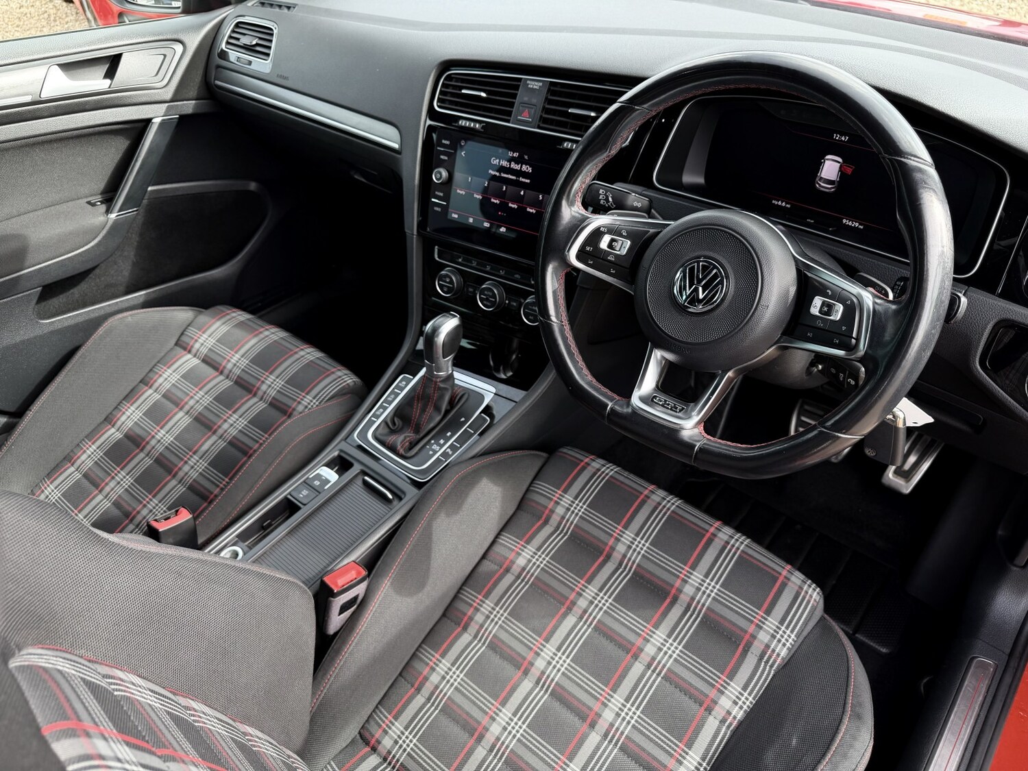 Used Volkswagen Golf 2018 for sale - 77915681: Photo 14