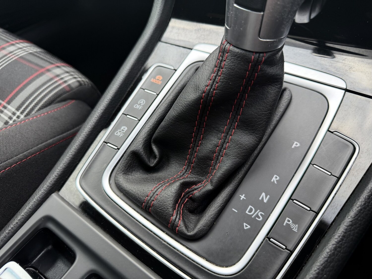 Used Volkswagen Golf 2018 for sale - 77915681: Photo 25