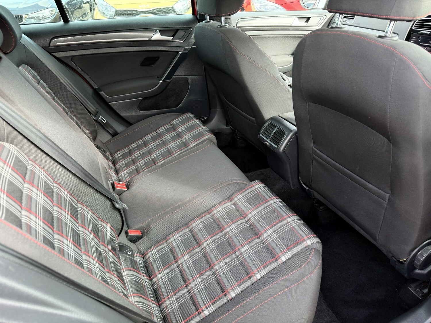 Used Volkswagen Golf 2018 for sale - 77915681: Photo 30