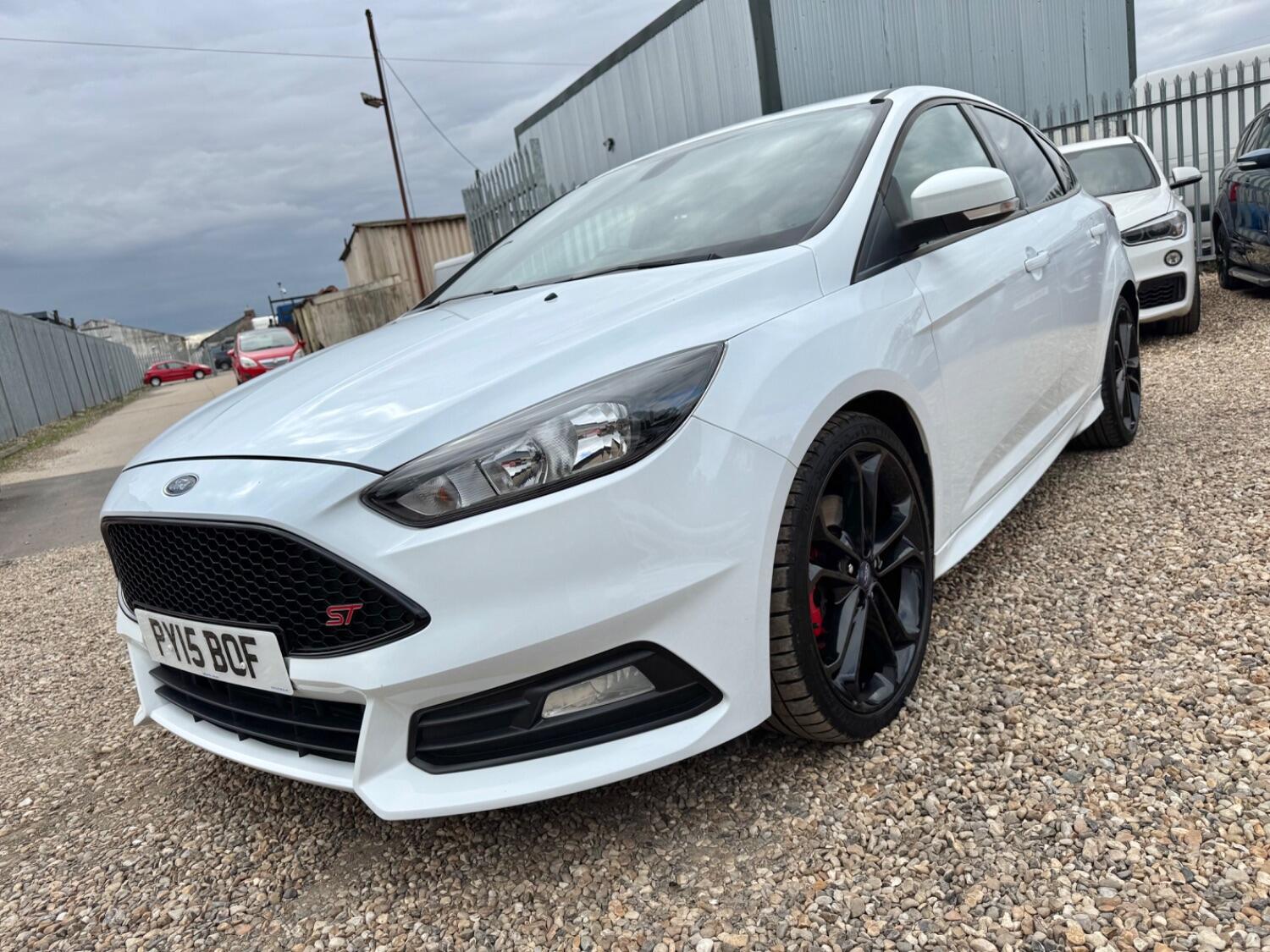 Used Ford Focus 2015 for sale - 76045664: Photo 12