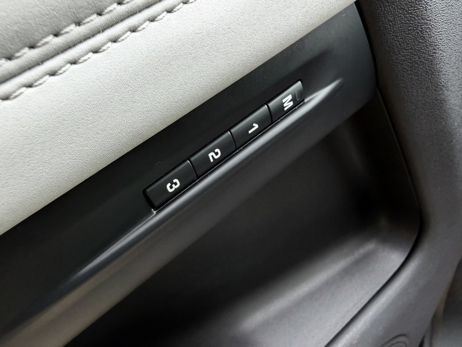 Used Land Rover Range Rover Evoque 2020 for sale - 78125200: Photo 25