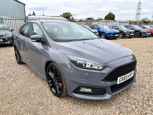 Used Ford Focus 2016 for sale - 76313995: Photo 2