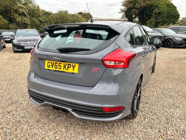 Used Ford Focus 2016 for sale - 76313995: Photo 5