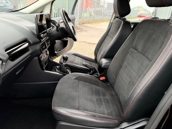 Used Ford Ecosport 2018 for sale - 76257672: Photo 24