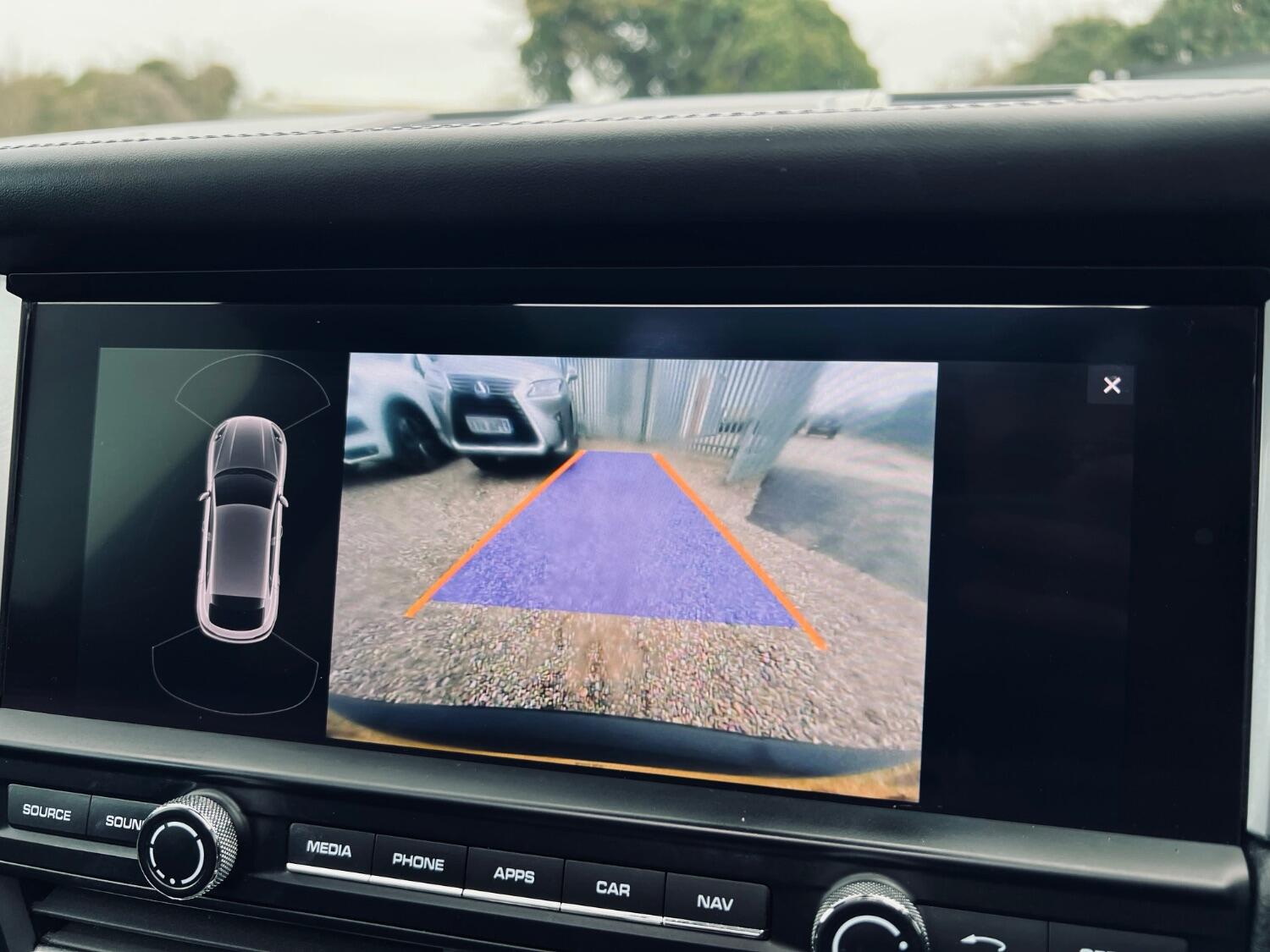 Used Porsche Macan 2018 for sale - 76716183: Photo 21