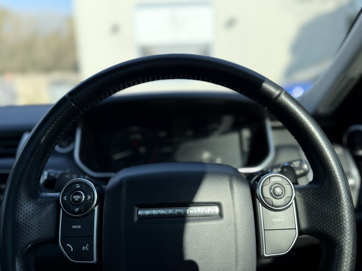 Used Land Rover Range Rover Sport 2015 for sale - 77961930: Photo 22