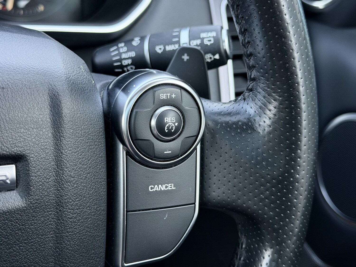 Used Land Rover Range Rover Sport 2015 for sale - 77961930: Photo 26