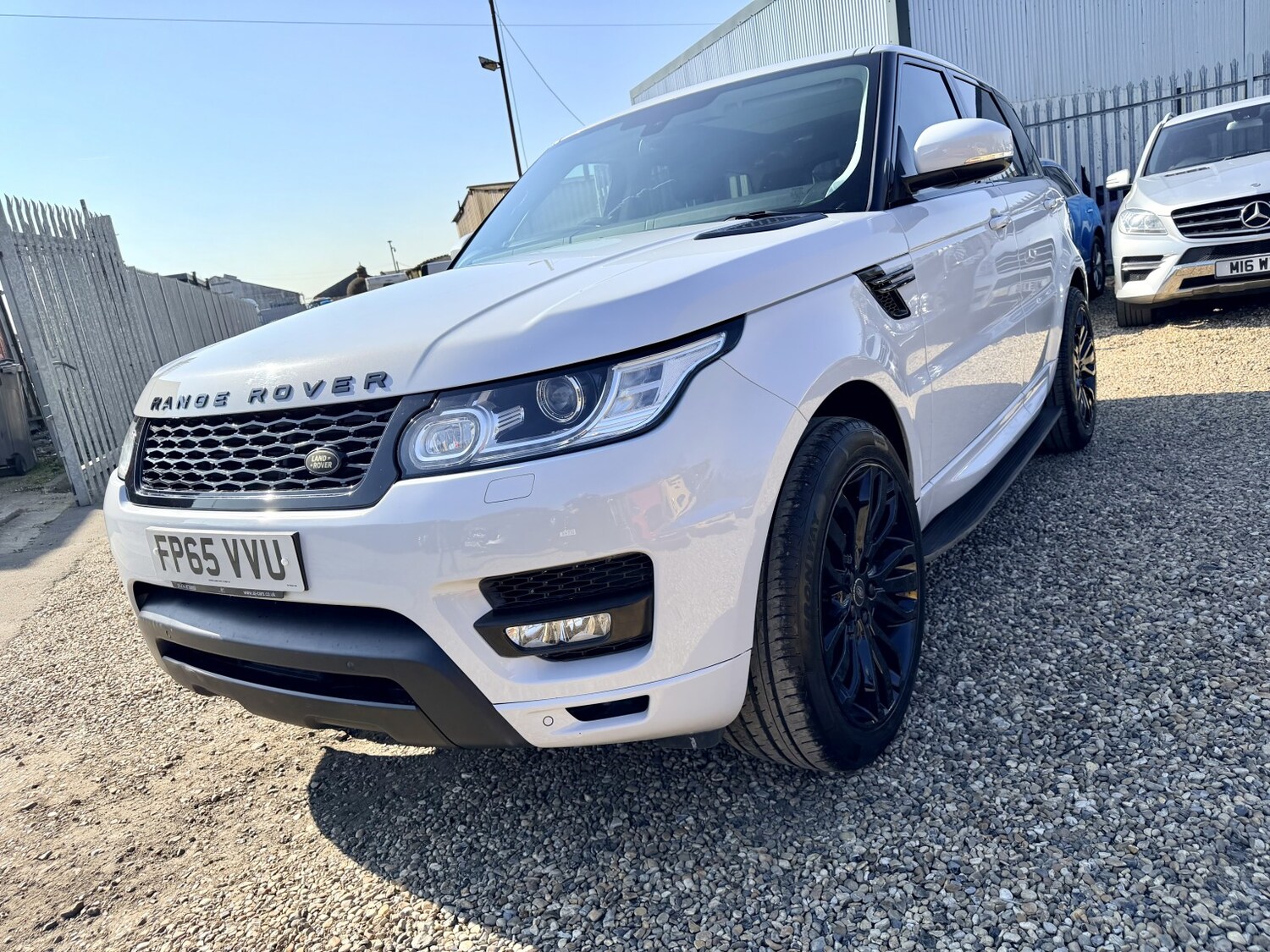 Used Land Rover Range Rover Sport 2015 for sale - 77961930: Photo 9