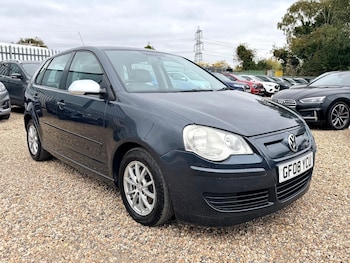 Used Volkswagen Polo 2008 for sale - 76198194: Photo 2