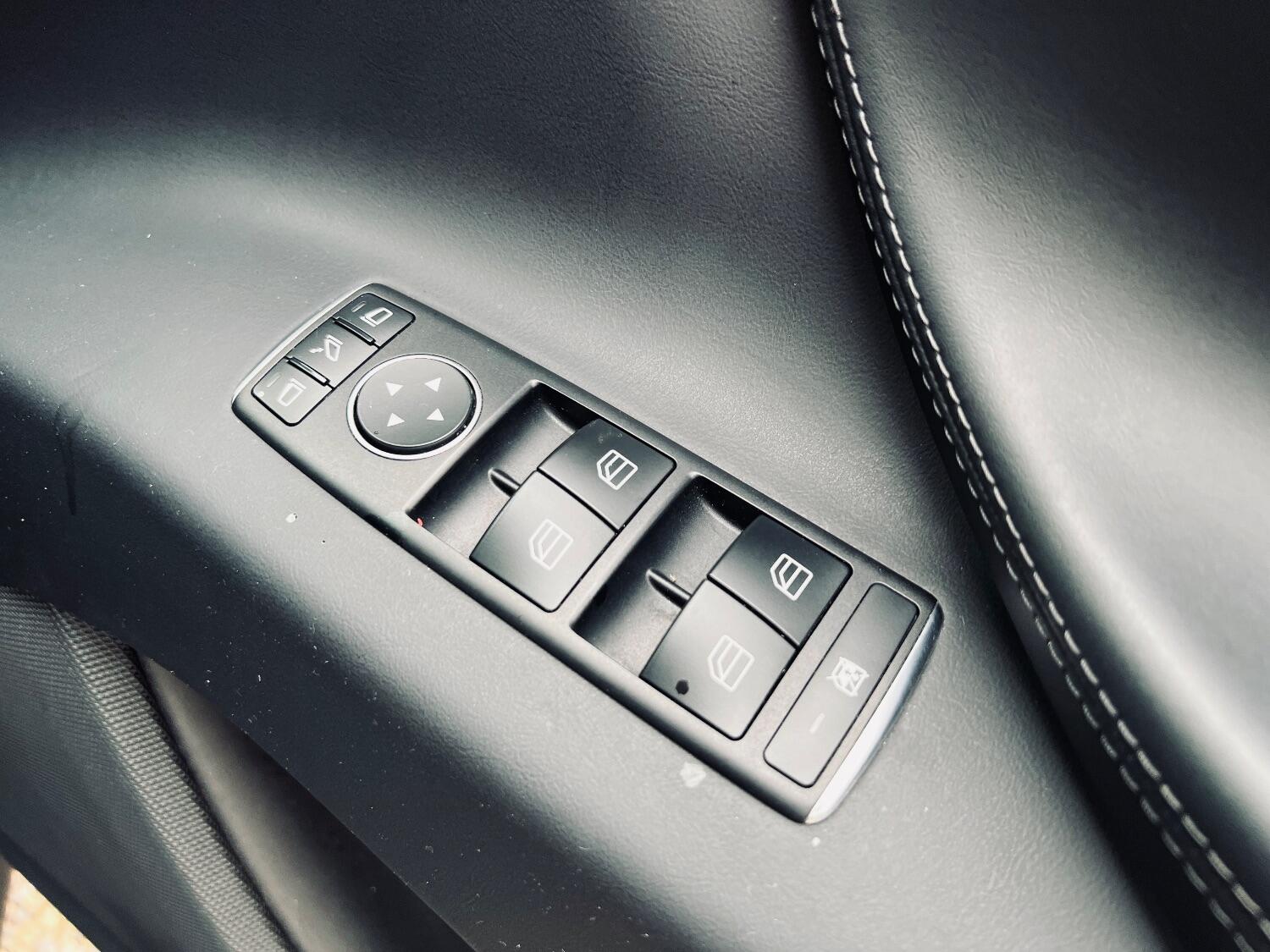 Used Tesla Model X 2020 for sale - 76716168: Photo 29