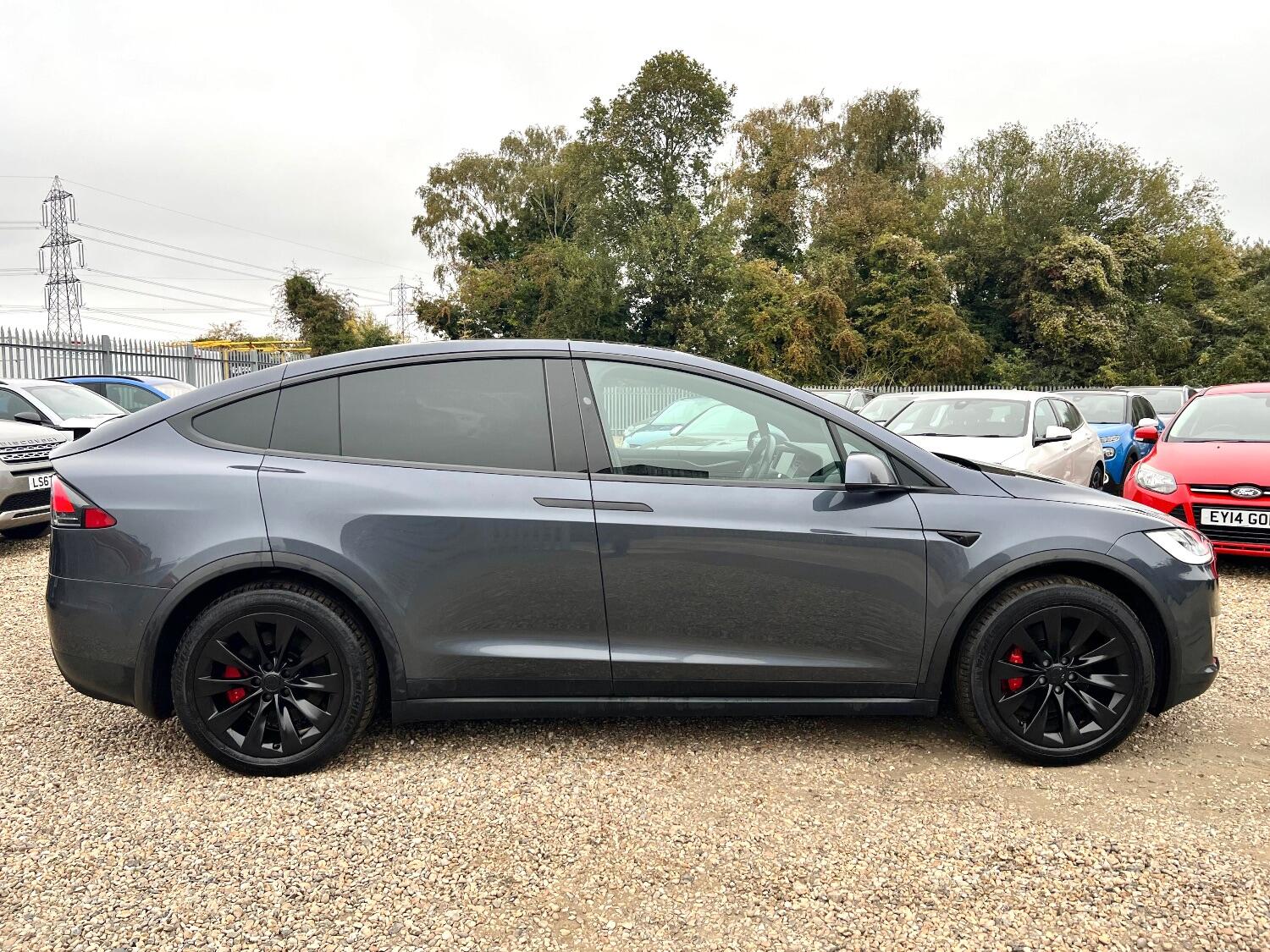 Used Tesla Model X 2020 for sale - 76716168: Photo 3