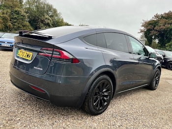 Used Tesla Model X 2020 for sale - 76716168: Photo