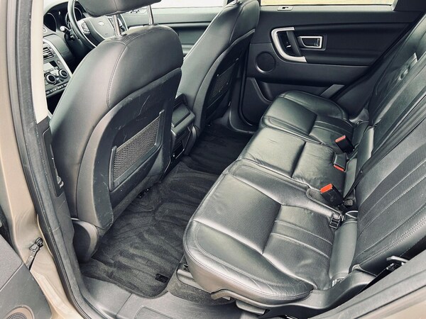 Used Land Rover Discovery Sport 2017 for sale - 76293282: Photo 28