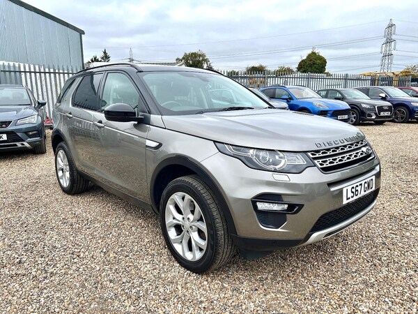 Used Land Rover Discovery Sport 2017 for sale - 76293282: Photo 2