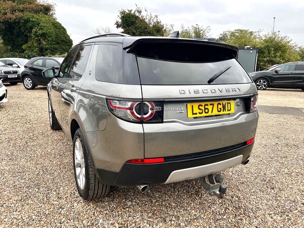 Used Land Rover Discovery Sport 2017 for sale - 76293282: Photo 9