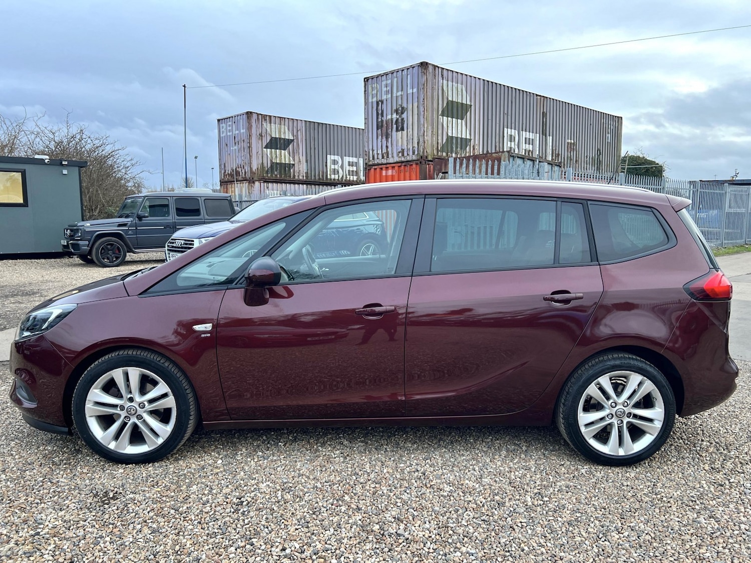 Used Vauxhall Zafira 2017 for sale - 77008176: Photo 11