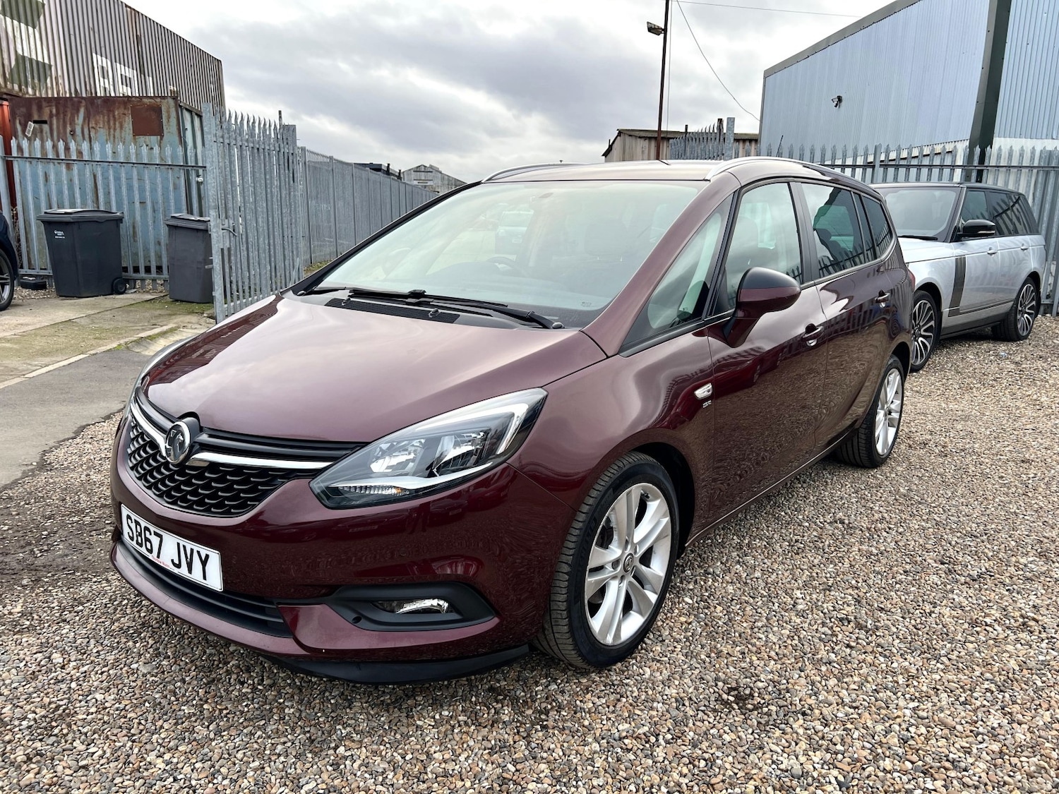 Used Vauxhall Zafira 2017 for sale - 77008176: Photo 12