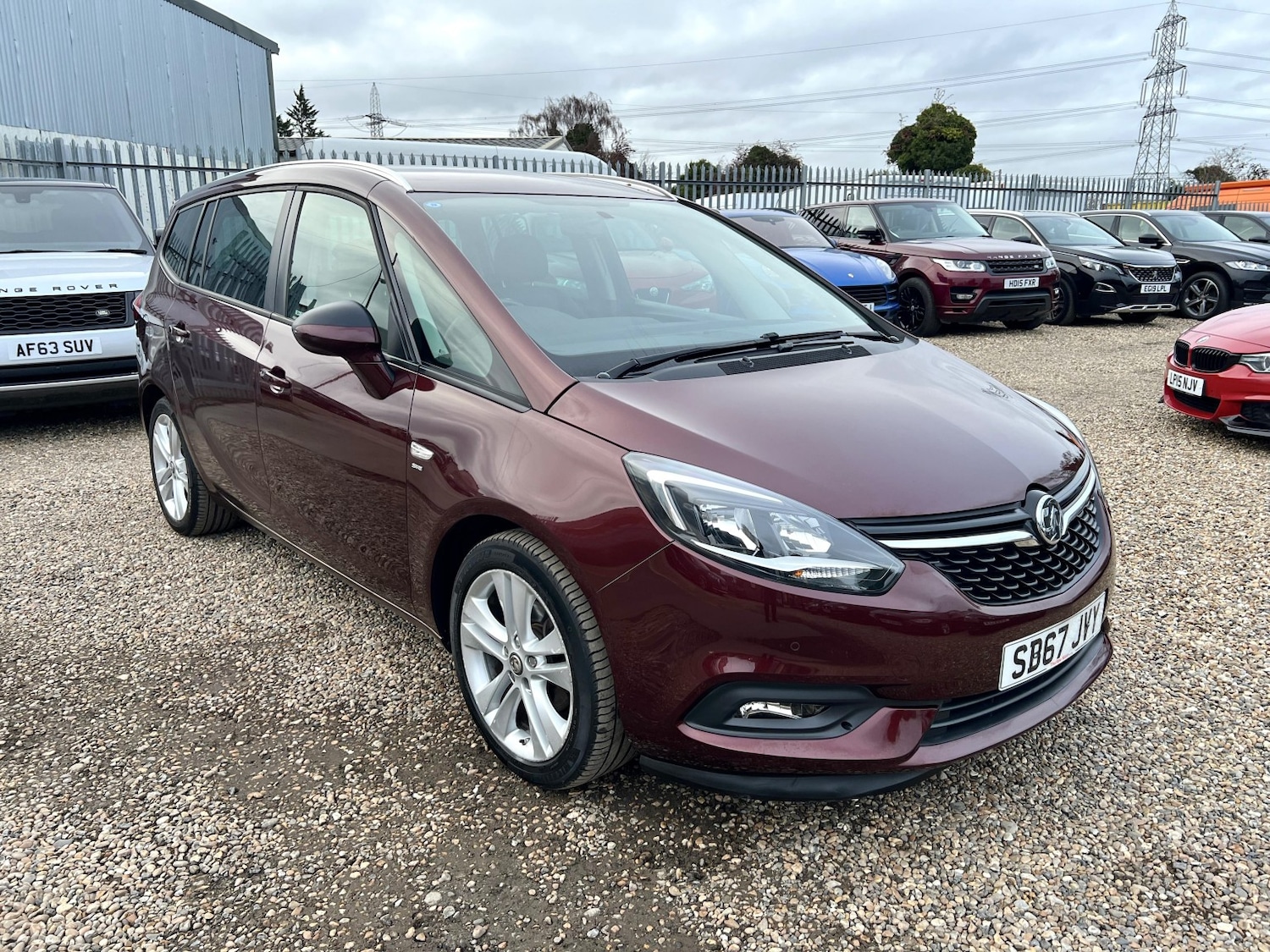 Used Vauxhall Zafira 2017 for sale - 77008176: Photo 2