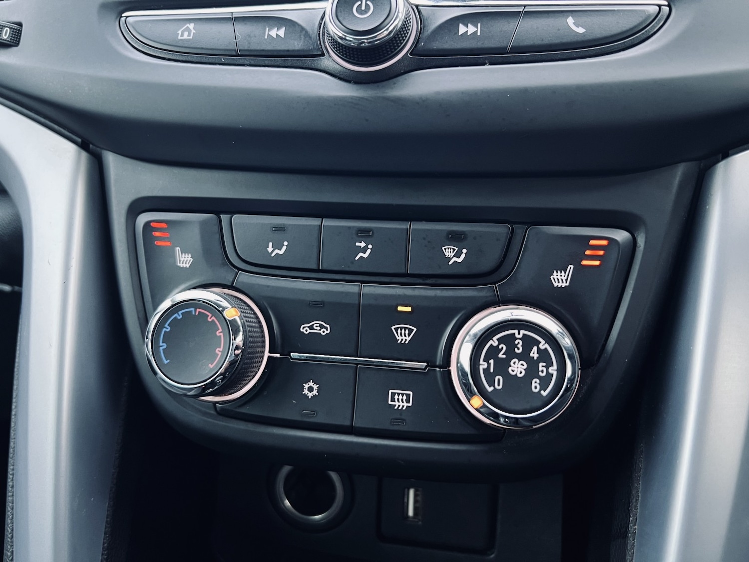 Used Vauxhall Zafira 2017 for sale - 77008176: Photo 21