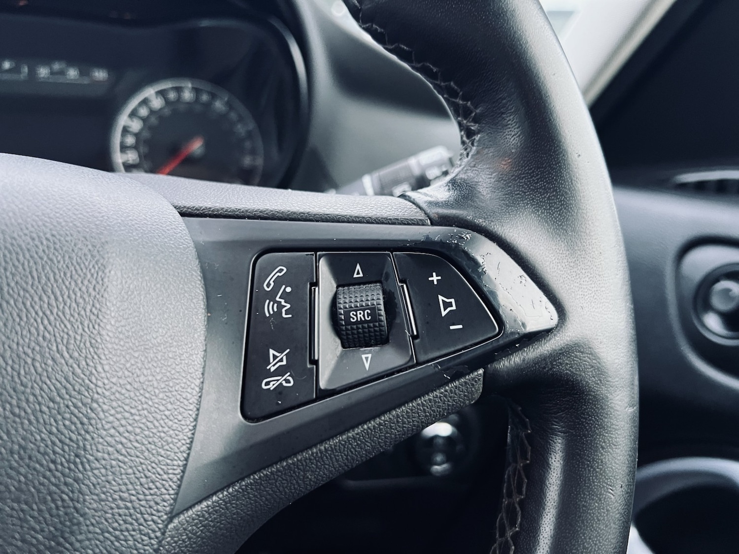 Used Vauxhall Zafira 2017 for sale - 77008176: Photo 25