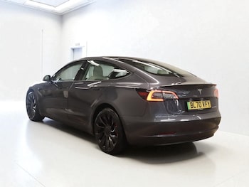 Used Tesla Model 3 2020 for sale - 75481564: Photo