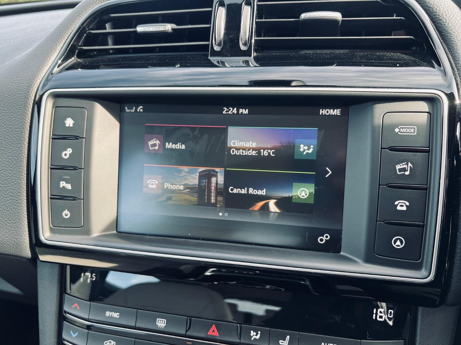 Used Jaguar F-Pace 2016 for sale - 77830096: Photo 18