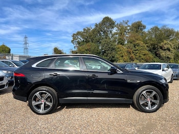 Used Jaguar F-Pace 2016 for sale - 77830096: Photo