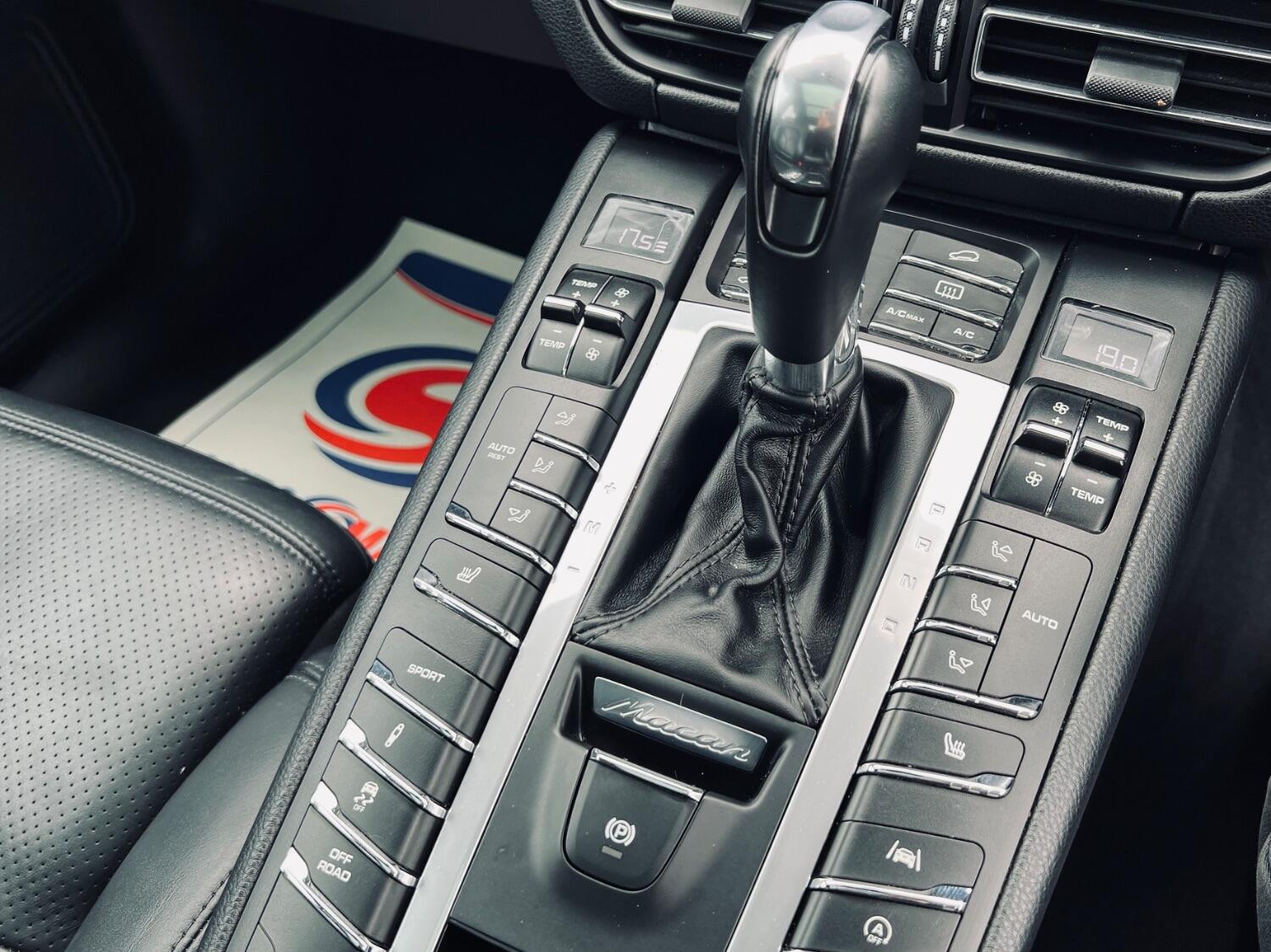 Used Porsche Macan 2018 for sale - 76793138: Photo 18