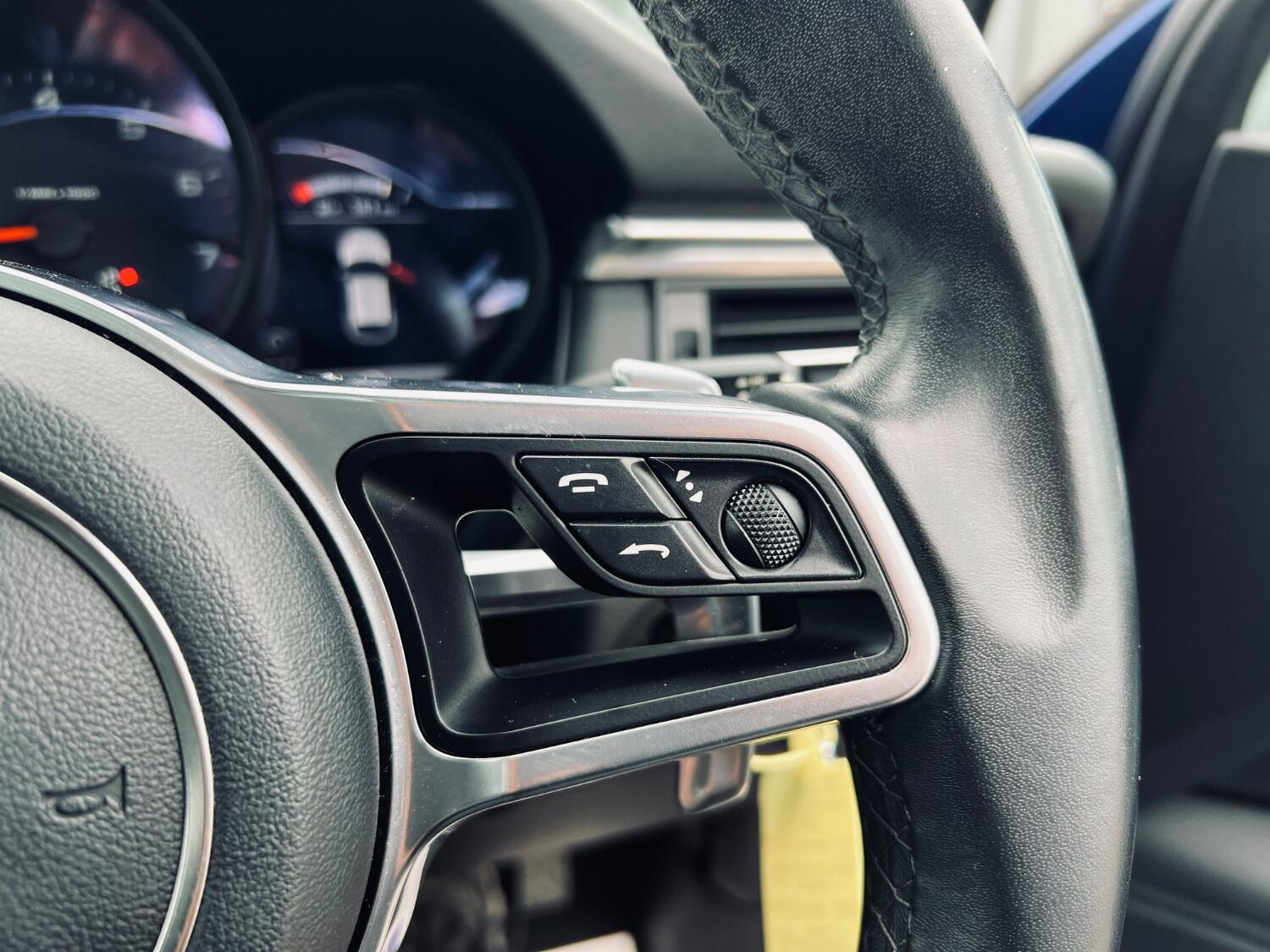 Used Porsche Macan 2018 for sale - 76793138: Photo 33