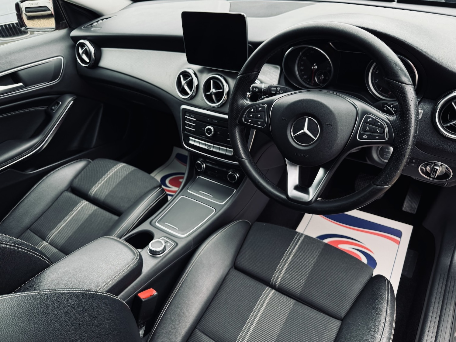 Used Mercedes-Benz GLA 2019 for sale - 76734815: Photo 15