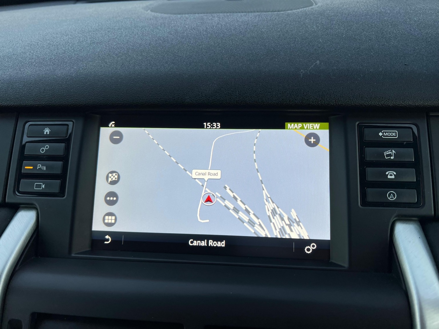 Used Land Rover Discovery Sport 2018 for sale - 76918426: Photo 18