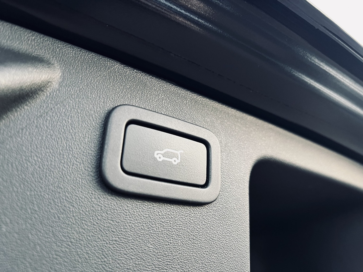 Used Land Rover Discovery Sport 2018 for sale - 76918426: Photo 36