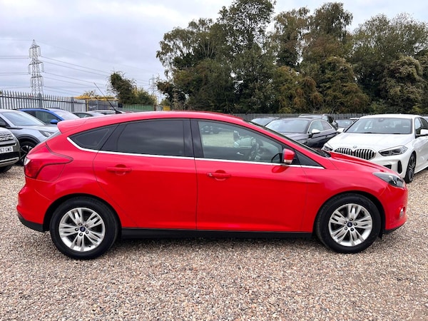 Used Ford Focus 2014 for sale - 76268455: Photo 2