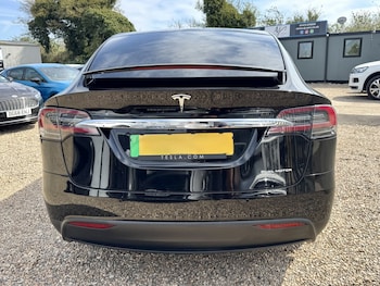 Used Tesla Model X 2018 for sale - 76968587: Photo
