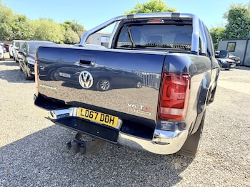 Used Volkswagen Amarok 2017 for sale - 78452399: Photo