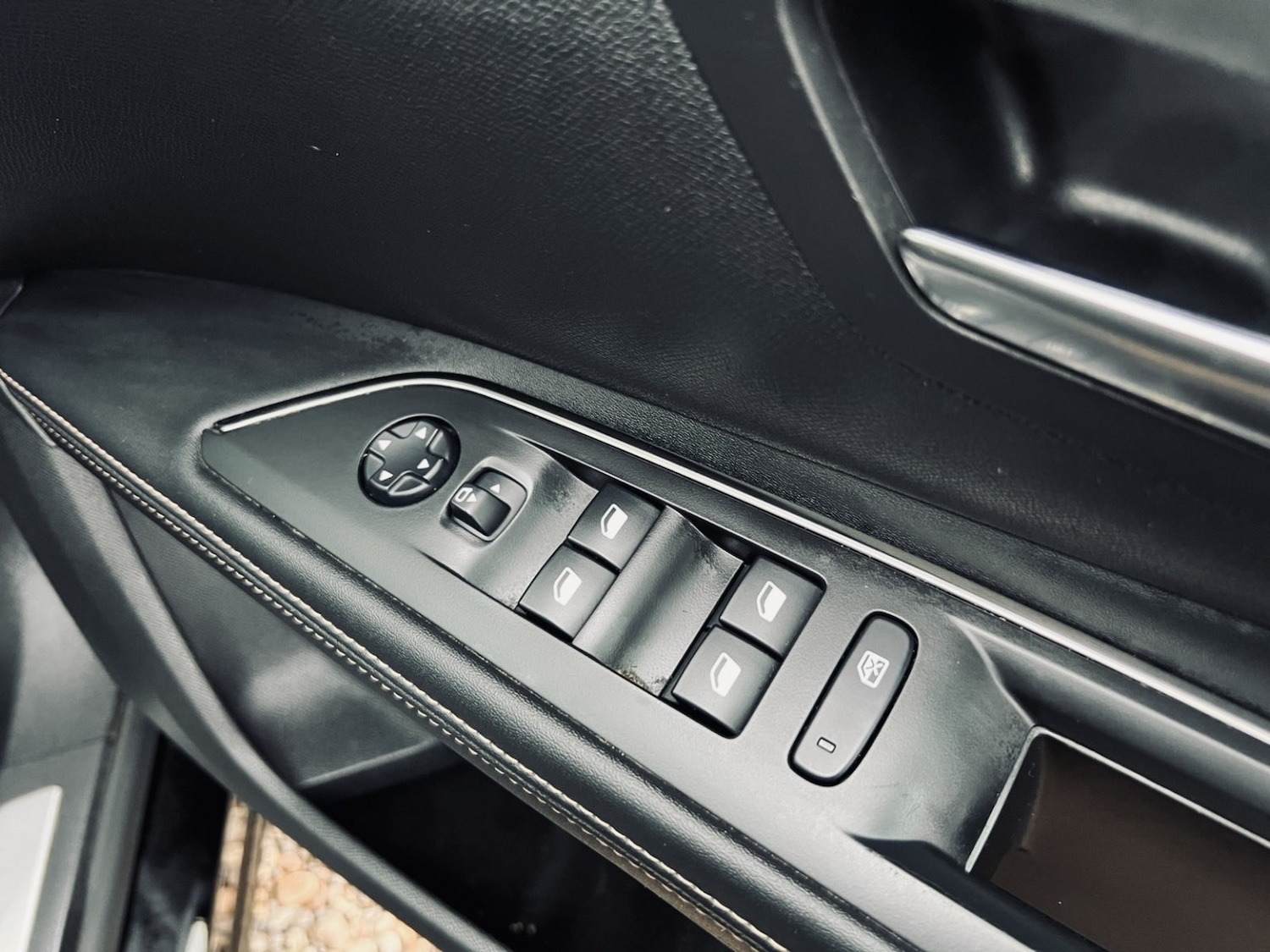 Used Peugeot 5008 2019 for sale - 76924515: Photo 34