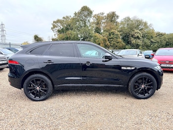Used Jaguar F-Pace 2019 for sale - 76293253: Photo 3
