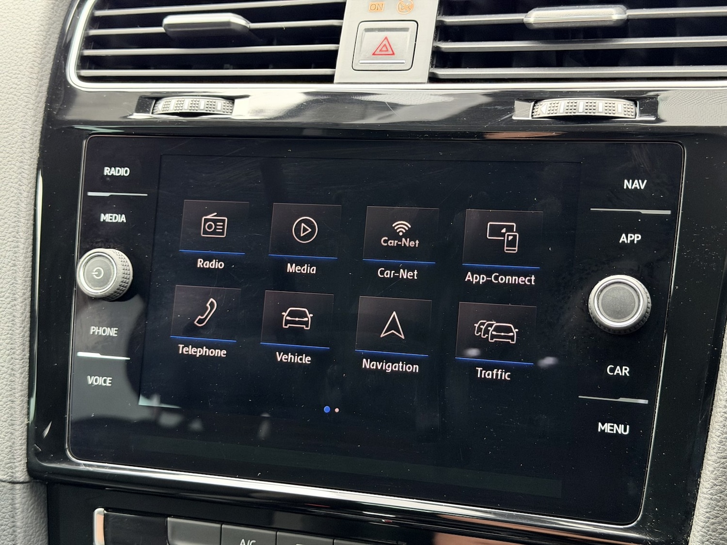 Used Volkswagen Golf 2017 for sale - 76716163: Photo 24