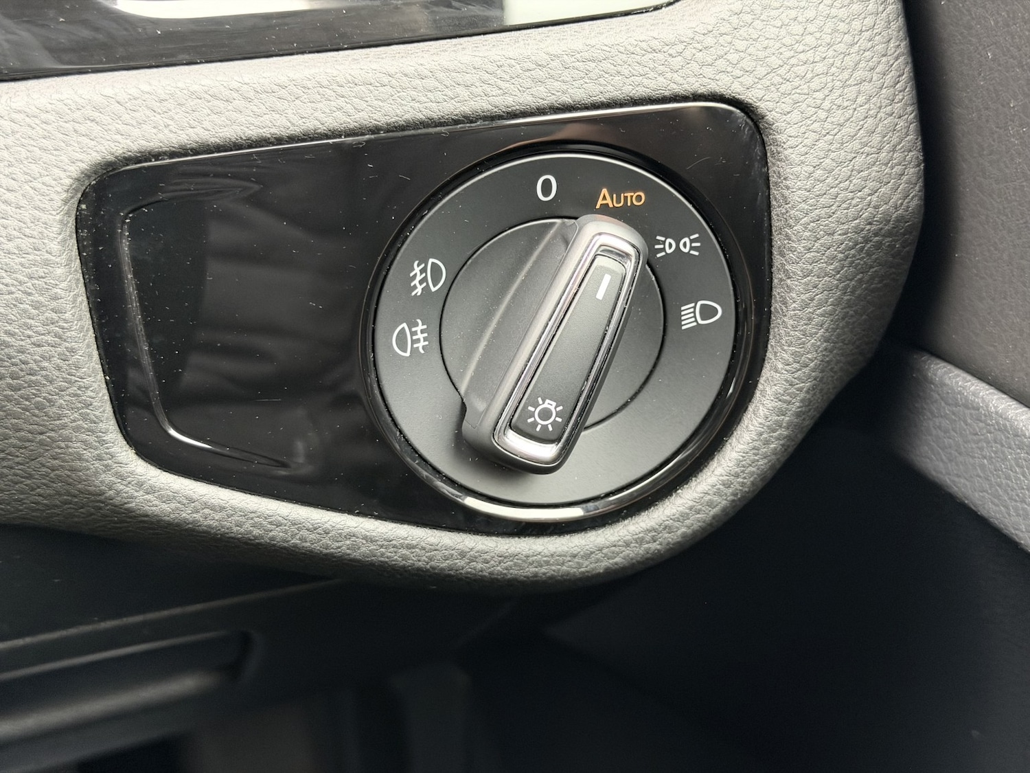 Used Volkswagen Golf 2017 for sale - 76716163: Photo 30