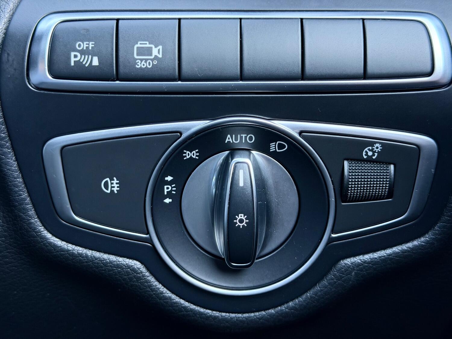 Used Mercedes-Benz GLC 2017 for sale - 76716172: Photo 33