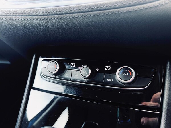 Used Vauxhall Grandland X 2018 for sale - 76262988: Photo 25
