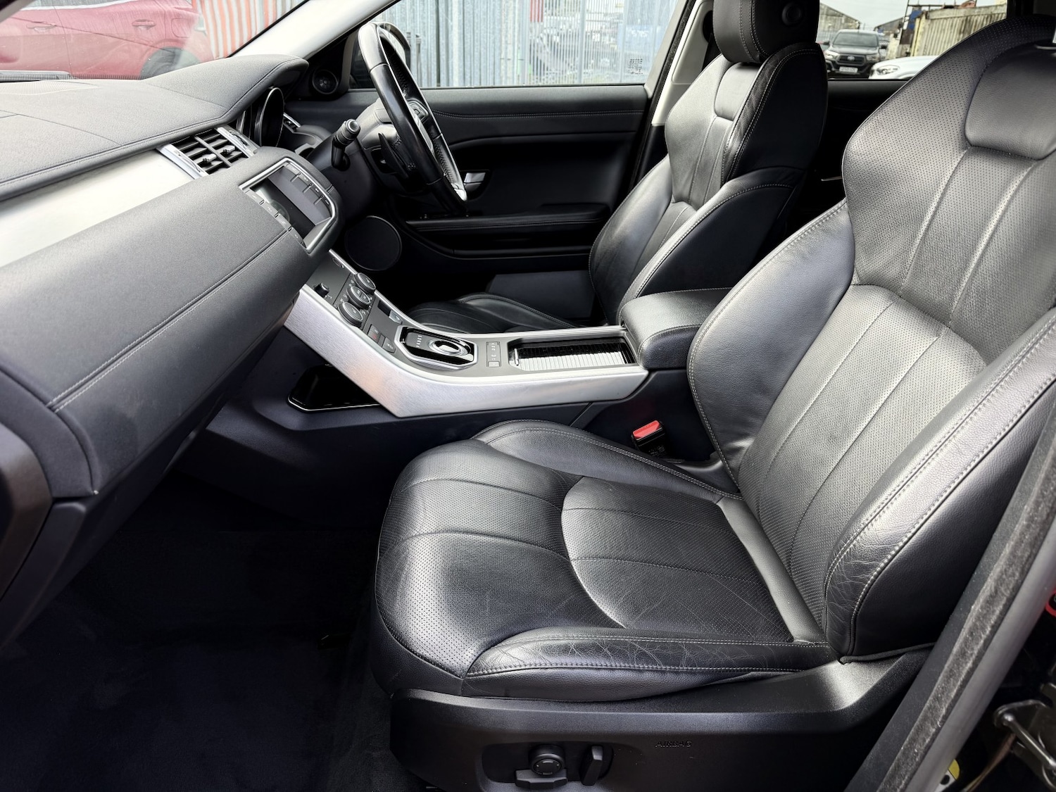 Used Land Rover Range Rover Evoque 2018 for sale - 76716159: Photo 12