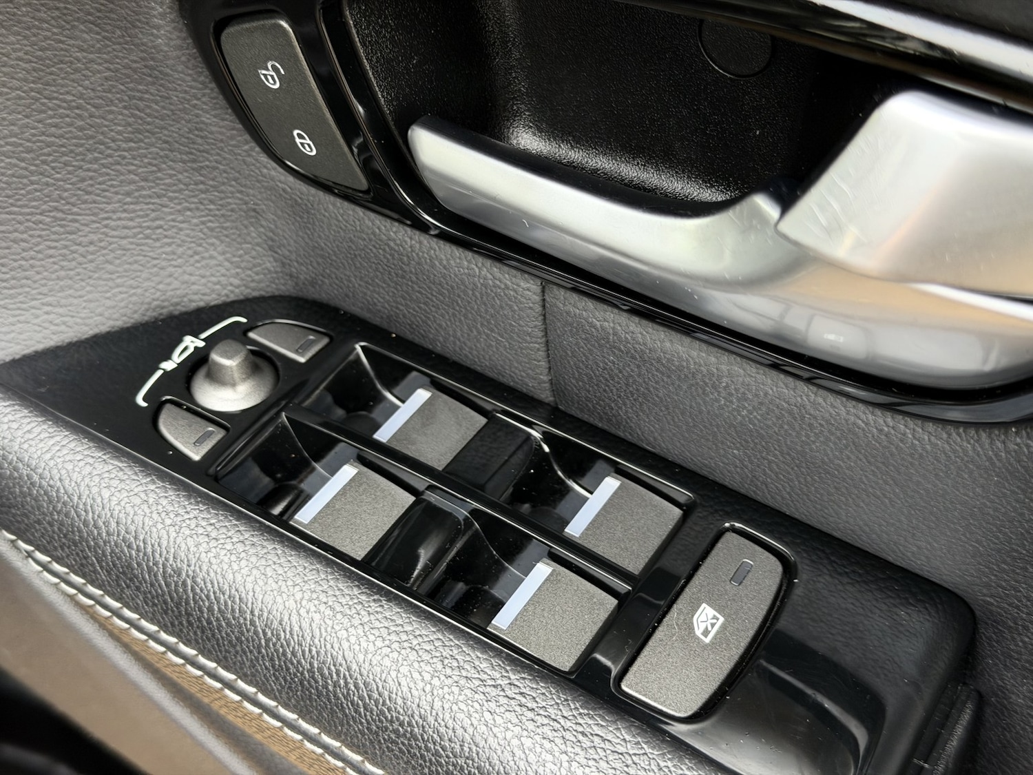 Used Land Rover Range Rover Evoque 2018 for sale - 76716159: Photo 23