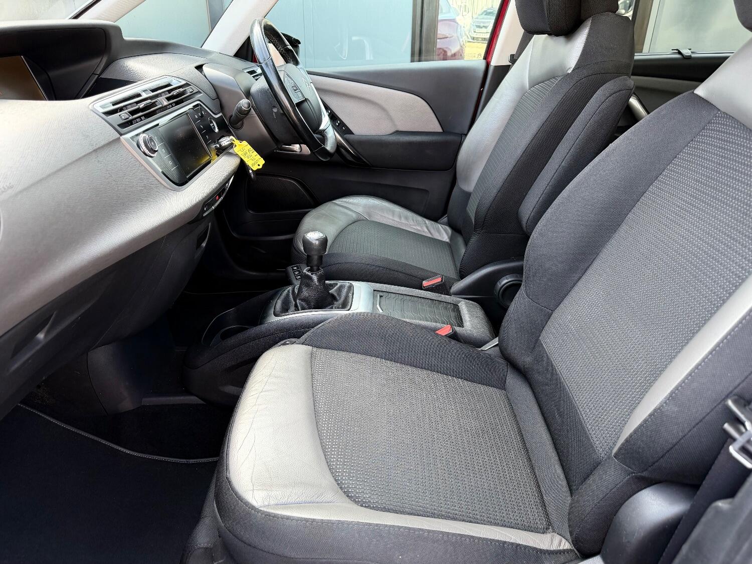 Used Citroen C4 Grand Picasso 2018 for sale - 76114021: Photo 29